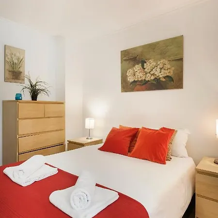 Host Wise - Lovely Bright Duplex - Prime Location