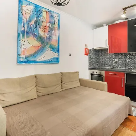 Host Wise - Lovely Bright Duplex - Prime Location Apartmán *