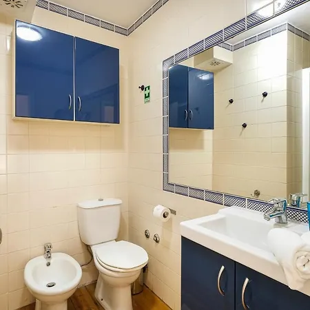 Host Wise - Lovely Bright Duplex - Prime Location Апартаменты Лиссабон